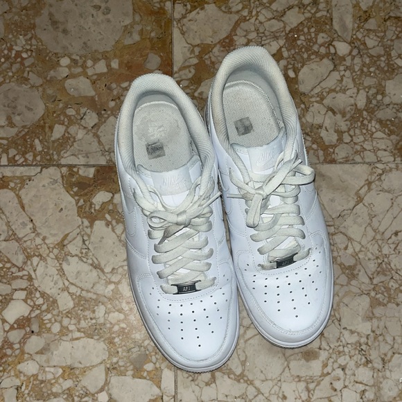 NIKE AIR FORCE - Picture 4 of 6